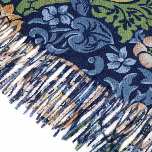 William Morris Strawberry Thief Blue - Art Pashmina - Image 5